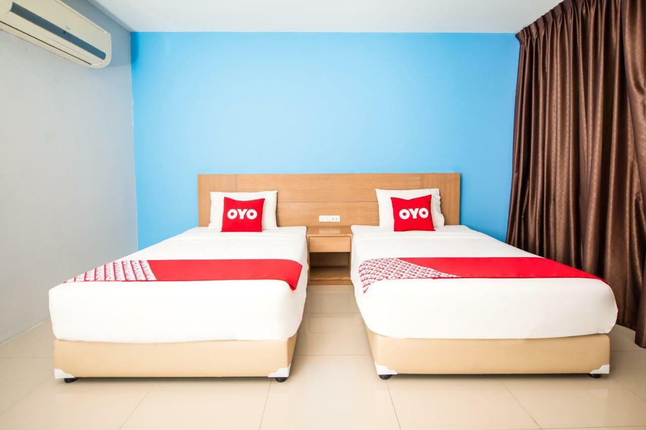 Oyo 344 De Blue @ Sea Rawai Hotel Exterior foto